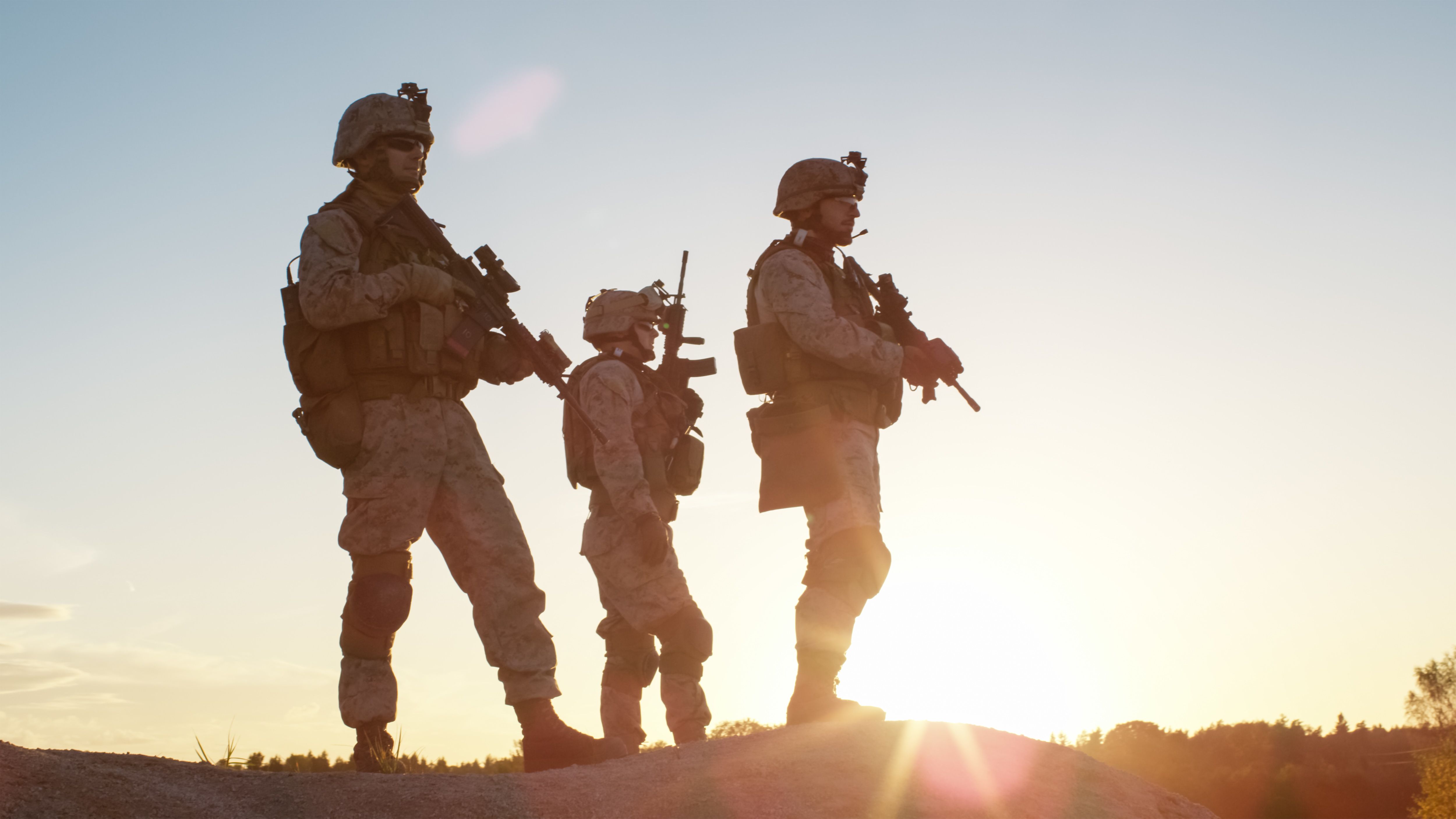 Ballistic eyewear